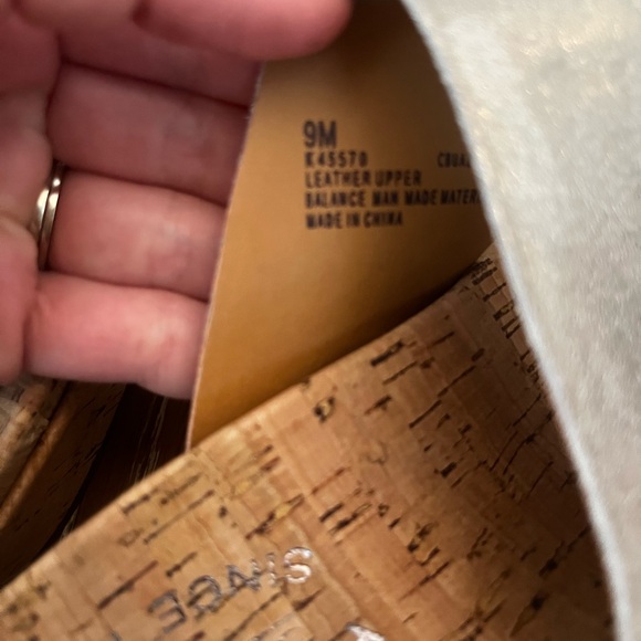 Kork-Ease | Menzie Banded Slide Wedge Sandals | Soft Gold | 9 - Picture 6 of 14